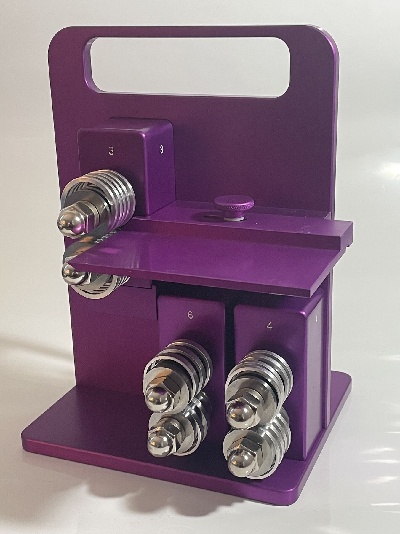 Purple Honeydoo cutter with a #3 cartridge mounted and #6 and #4 cartridges held in its storage section Purple Honeydoo cutter with a #3 cartridge mounted and #6 and #4 cartridges held in its storage section